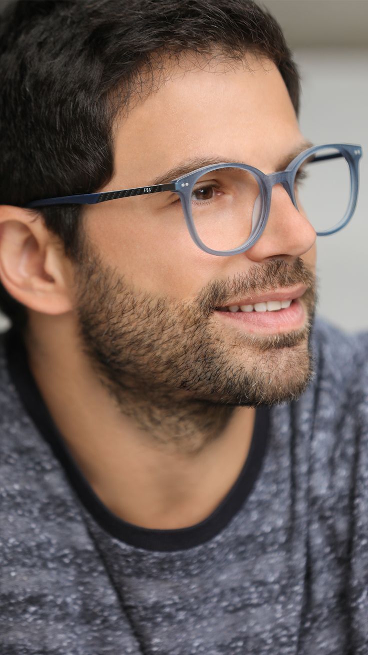 عینک مردانه: راهنمای کامل انتخاب و خرید یک اکسسوری ضروری