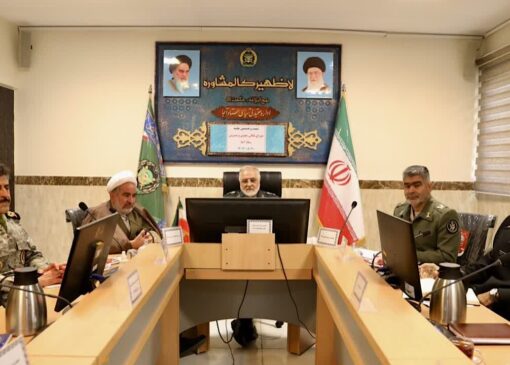 دشمن به دنبال ایجاد شکاف میان مردم و مسئولان است