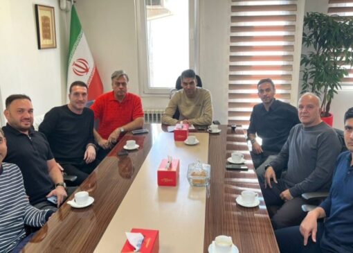 جلسه ادامه‌دار مدیر آکادمی پرسپولیس با مدیرعامل؛ اولتیماتوم حدادی به شاهرودی