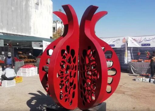 جشنواره‌ای به سرخی انار و خرمالو در شیراز + فیلم