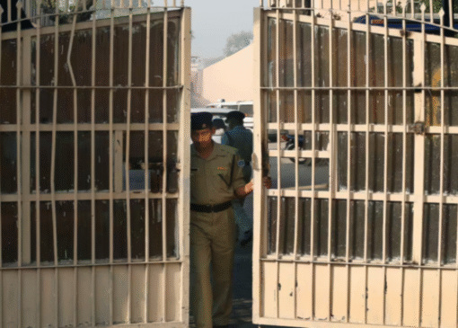 آزادی و بازگشت ۷۵۴ شهروند افغانستانی افغان از زندان‌های پاکستان و عراق