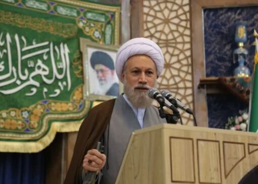 اعتماد به ارزش‌های اسلامی راه برون‌رفت از عقب‌ماندگی و بحران‌هاست