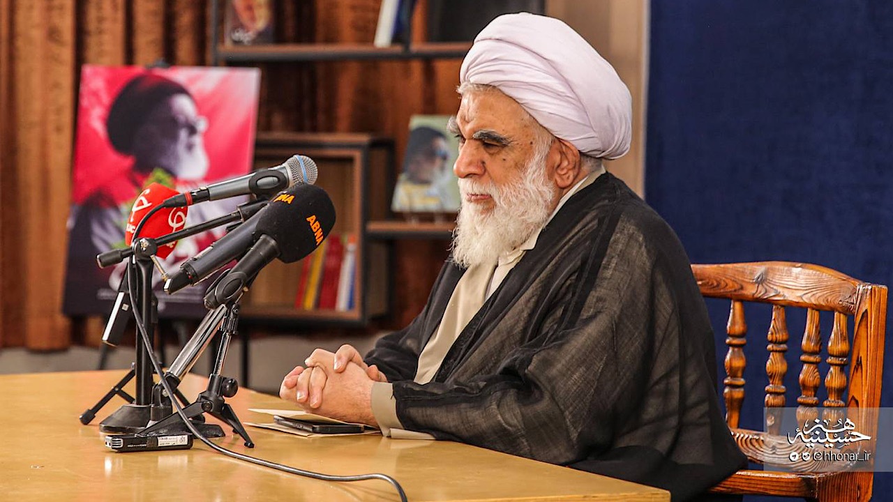 از تأسیس کمیته امداد لبنان تا شبکه المنار؛ گوشه‌ای از خدمات سیدعیسی طباطبایی