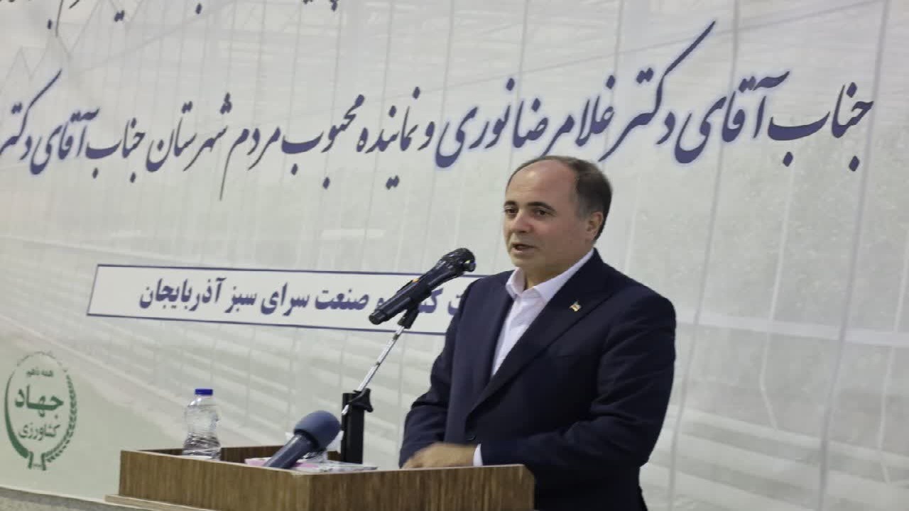 گلخانه‌ها راه نجات کشاورزی از بحران آب هستند