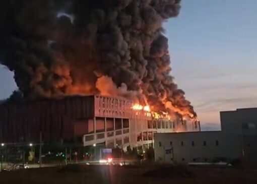 آتش‌سوزی در مرکز پوشاک کره جنوبی + فیلم