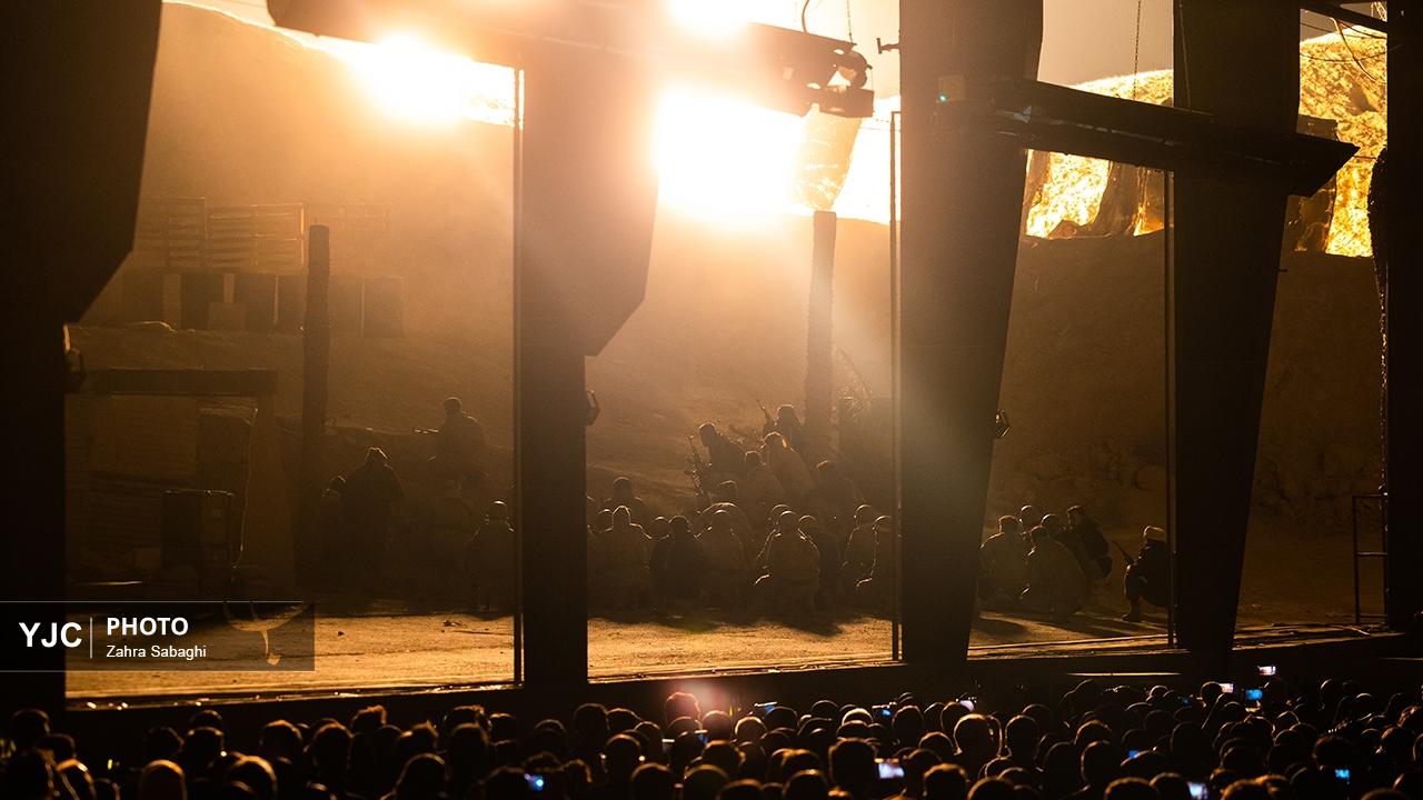 اکران فیلم سینمایی «مجنون» در بوستان ولایت تهران