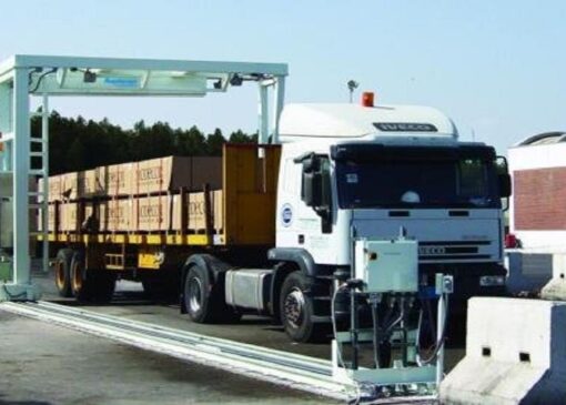 قرارگیری تمامی کالا‌های با ریسک بالا تحت پوشش ایکس ری‌های کامیونی گمرک