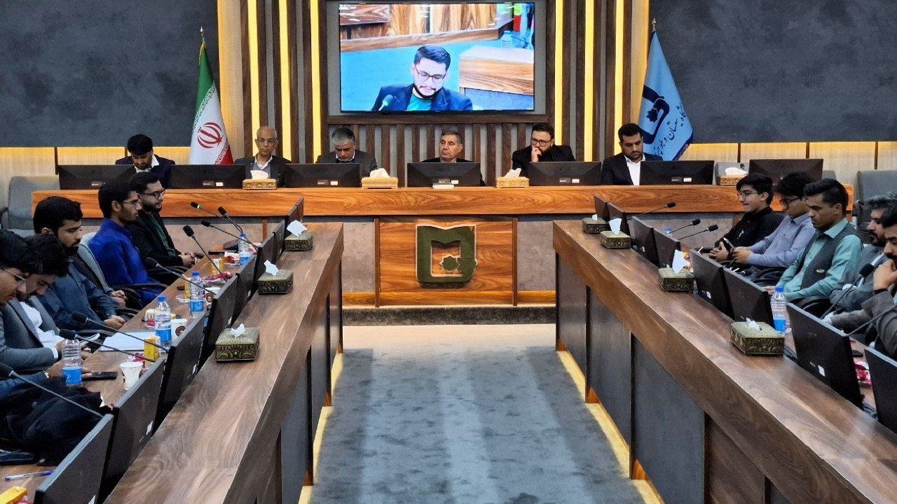 همه صداها در فضای تصمیم سازی کشور باید شنیده شود