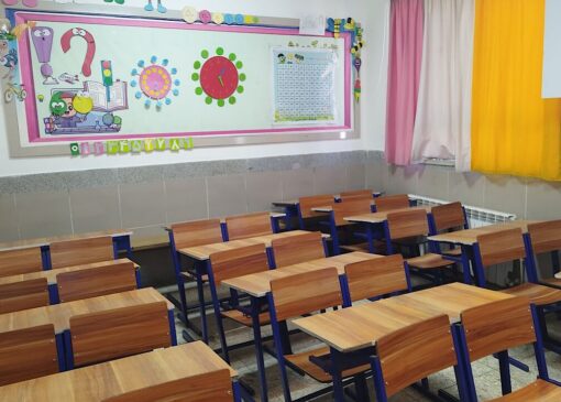 استاندار تهران: با خروج اتباع غیرمجاز ۳۲۰۰ کلاس درس در پایتخت خالی شد