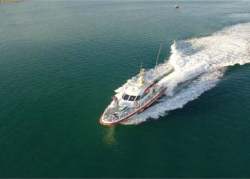 توقیف پنج شناور و کشف محموله بزرگ کالای ممنوعه در آب‌های بندرعباس