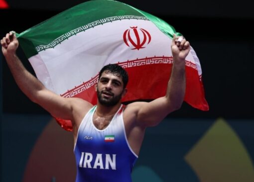 ساروی: برای شادی مردم سختی‌ها را تحمل می‌کنیم/ منتظر درخشش آزادکاران هم باشید