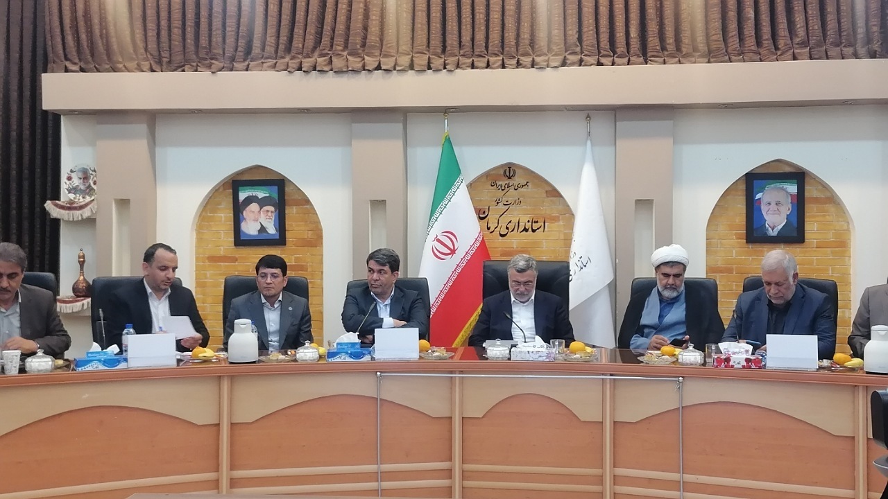 از ۵۰ هزار میلیارد مالیات خودروسازی کرمان هیچ مبلغی برای تکمیل بیمارستان بم داده نشد!