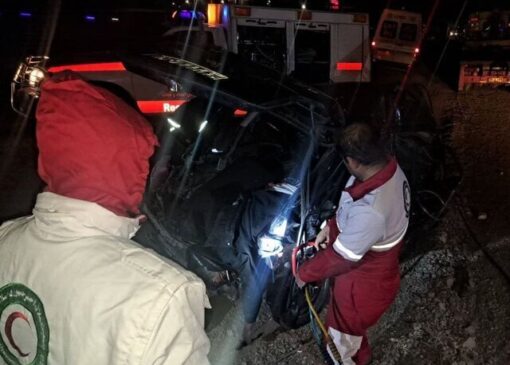 ۵ فوتی و مصدوم در تصادف پراید با دو تریلی در اتوبان زرندیه - تهران