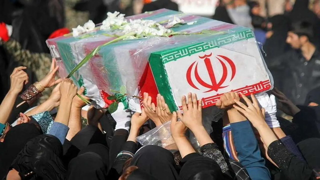 سنگ تمام آران و بیدگلی‌ها در مراسم استقبال از شهیدان گمنام + فیلم