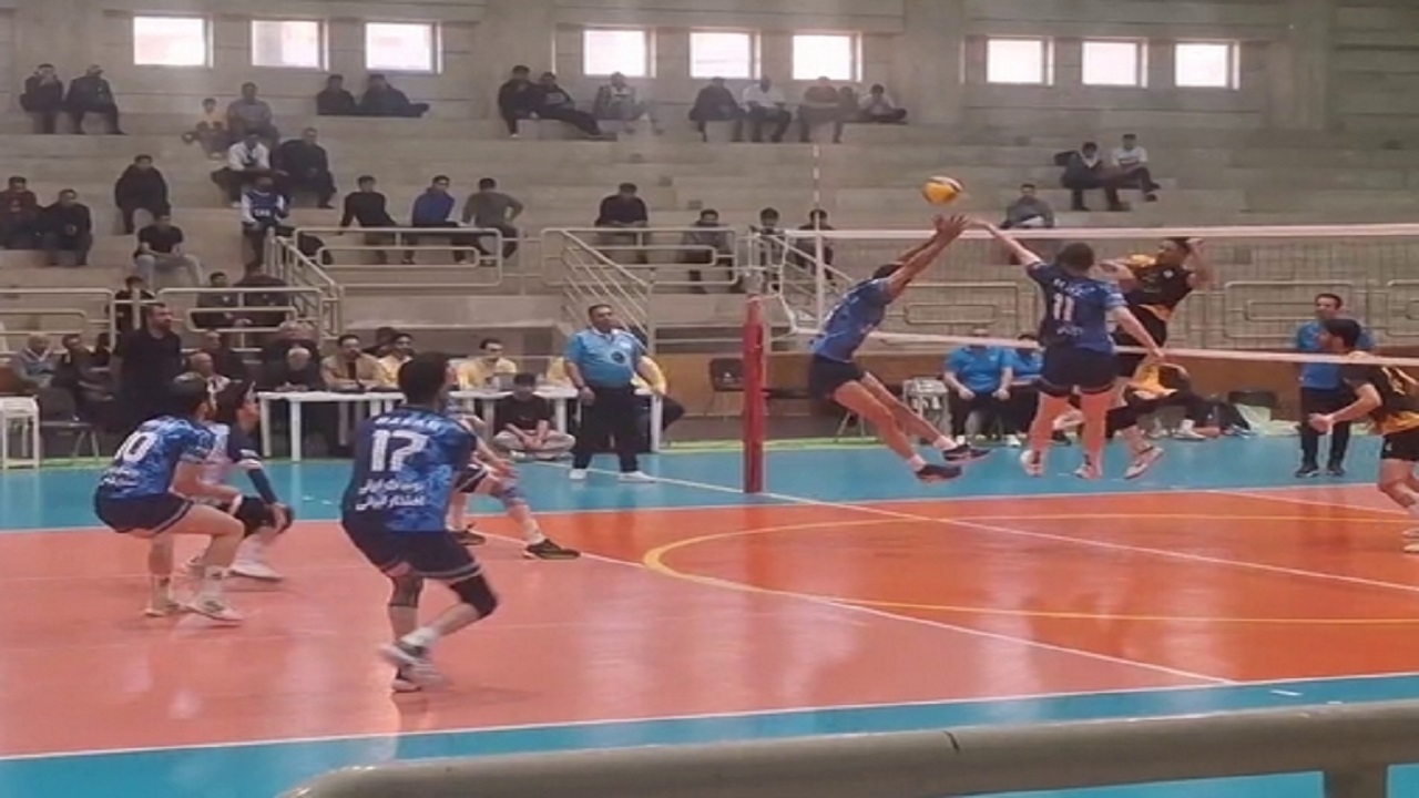 ثبت دو پیروزی برای نمایندگان قم در لیگ دسته اول والیبال کشور