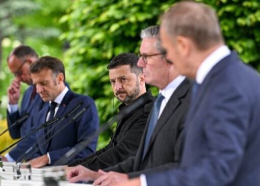 فایننشال تایمز: اروپا برای قطع احتمالی حمایت آمریکا از اوکراین برنامه‌ریزی می‌کند