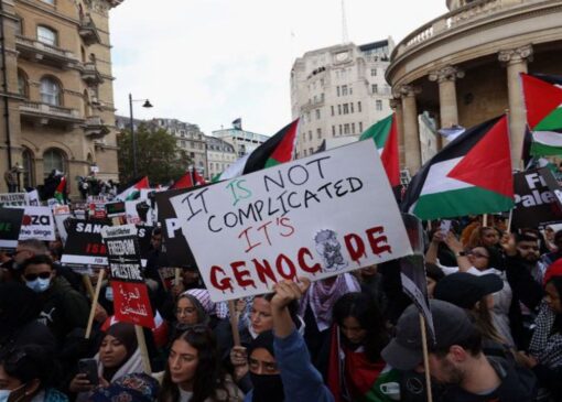 هجوم فعالان انگلیسی به کارخانه همکار اسرائیل