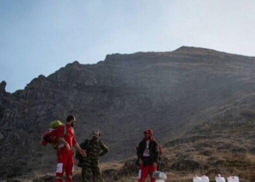 خدمات‌رسانی ۱۸ تیم عملیاتی هلال احمر در اطفای حریق جنگل‌های الیت