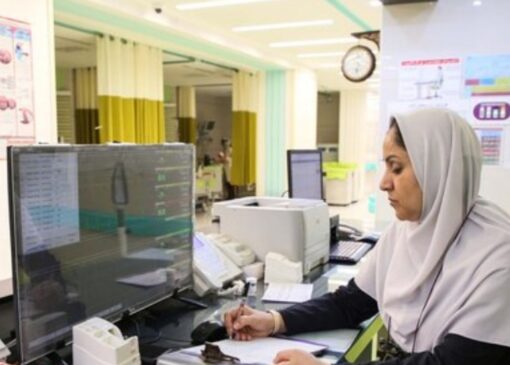 مطالبه‌گری پرستاران نباید با زیاده‌خواهی اشتباه شود