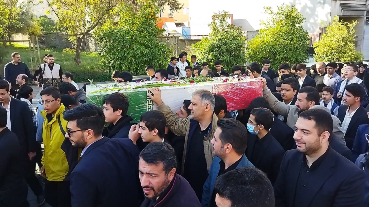 تشییع و تدفین پیکر شهید گمنام در اداره کل آموزش و پرورش گلستان