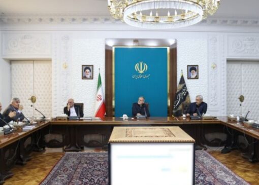 تاکید پزشکیان برتسریع در اجرای قانون مالیات‌های مستقیم و برخورد با دستگاه‌های متخلف