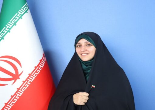 هنرمندان زن خارج از کشور می‌توانند بازگردند