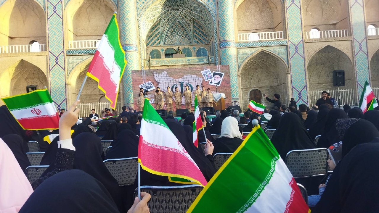 رزمایش اقتدار بسیجیان در امیر چخماق یزد/ توان رزمی برای دشمنان