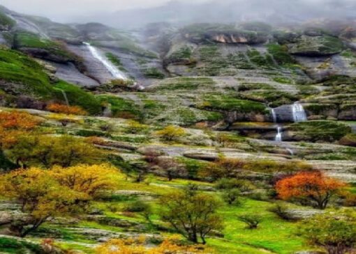 مخمل‌کوهِ بارانیِ لرستان + فیلم