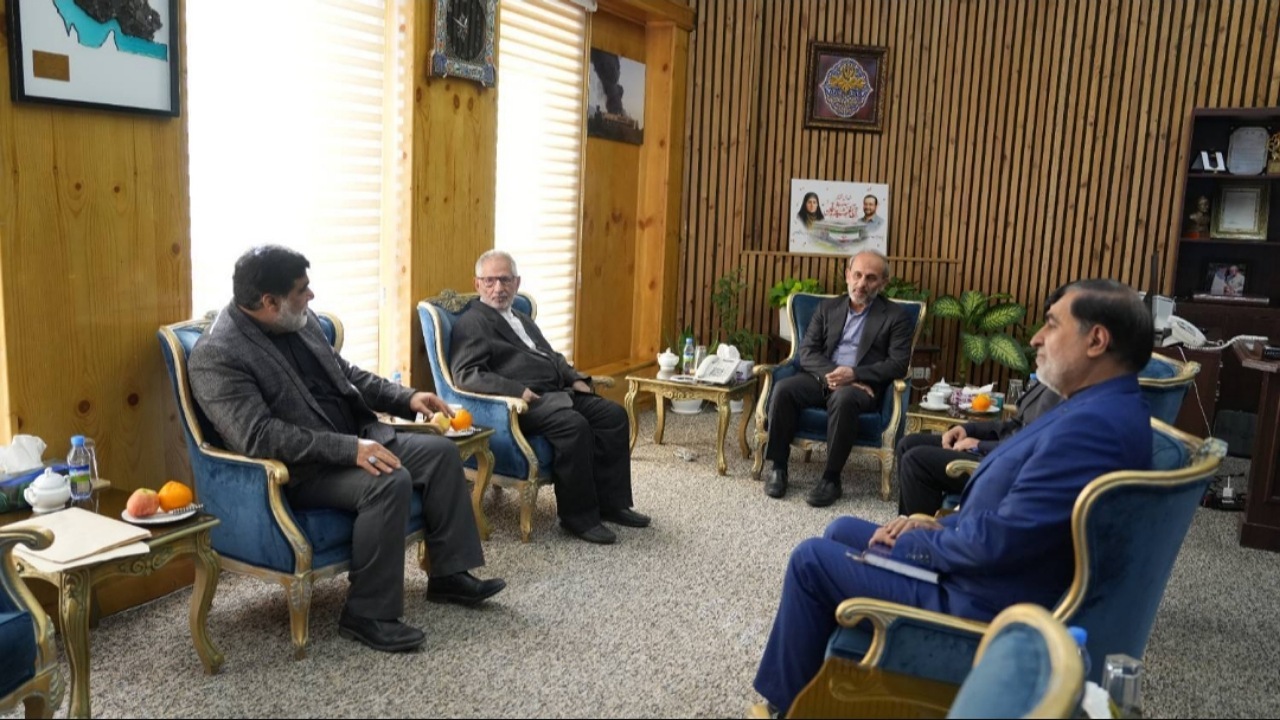 بازآفرینی هنرمندانه تاریخ مبارزات اسلامی ملت ایران