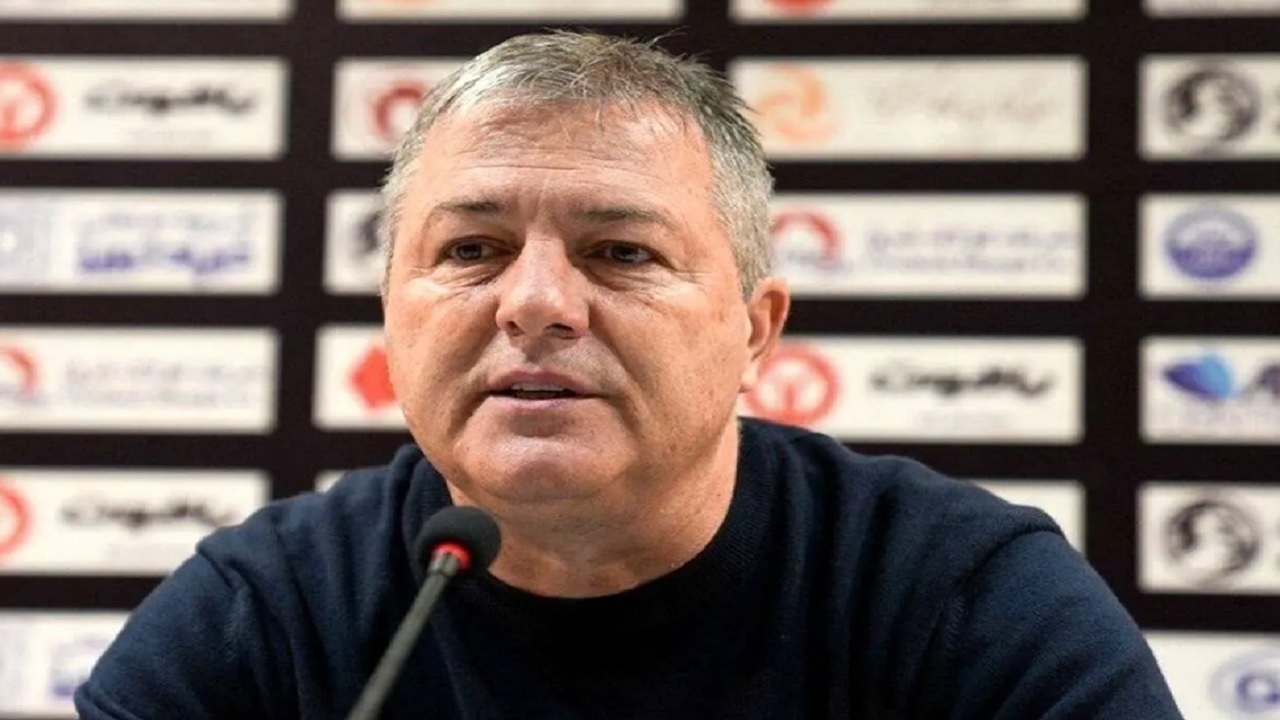 اسکوچیچ‌: داوران نباید تفاوتی میان تیم‌ها قائل شوند/ میزان مصدومیت صادق محرمی مشخص نیست