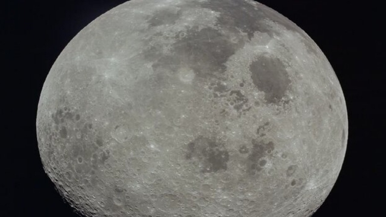 پیش‌بینی یک فضانورد از وقوع نزاع شدید میان دولت‌ها برای تصاحب ماه