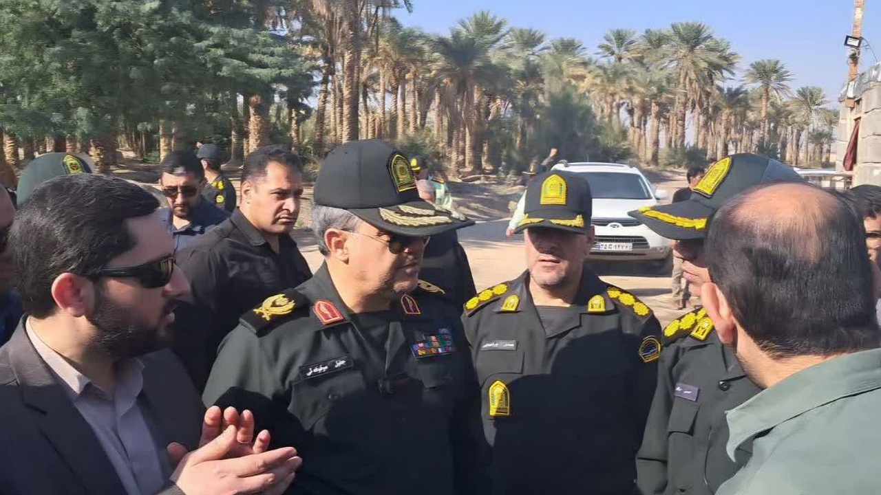 عملیات برق‌آسا پلیس کرمان علیه قاچاقچیان سوخت/۵۳ قاچاقچی بازداشت شدند.