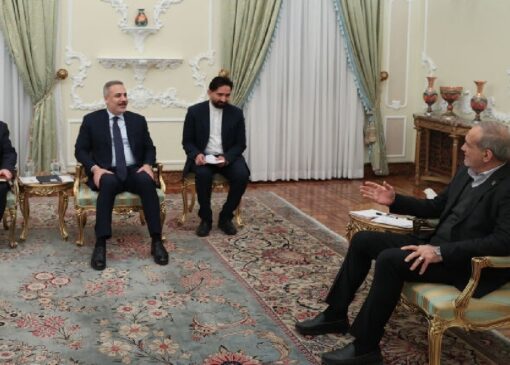 پزشکیان: کشور‌های اسلامی شرایط را تسهیل و از پیچیده کردن مسائل پرهیز کنند