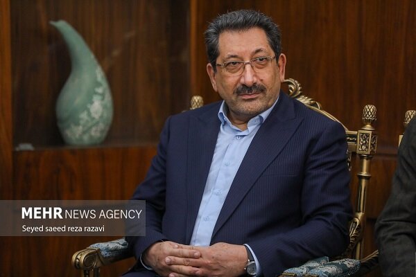 وزیر صمت برای شرکت در اجلاس سازمان همکارهای اکو به استانبول رفت