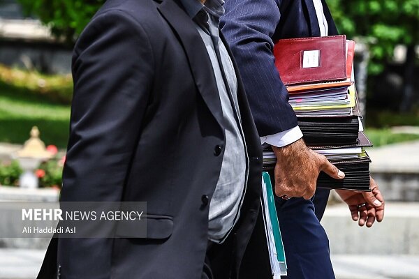 تکالیف خروج دولت از بنگاهداری متوجه بخش خصوصی نیست