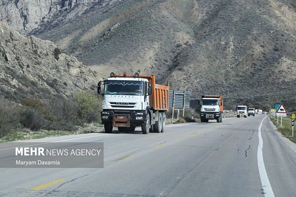 ۱۶ هزار کامیون ۵۰ ساله در جاده‌ها؛ بحران آلودگی به مرز هشدار رسید