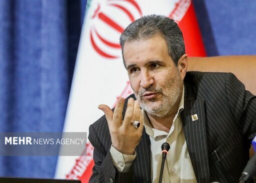 شهرک‌های صنعتی برق خورشیدی می‌گیرند