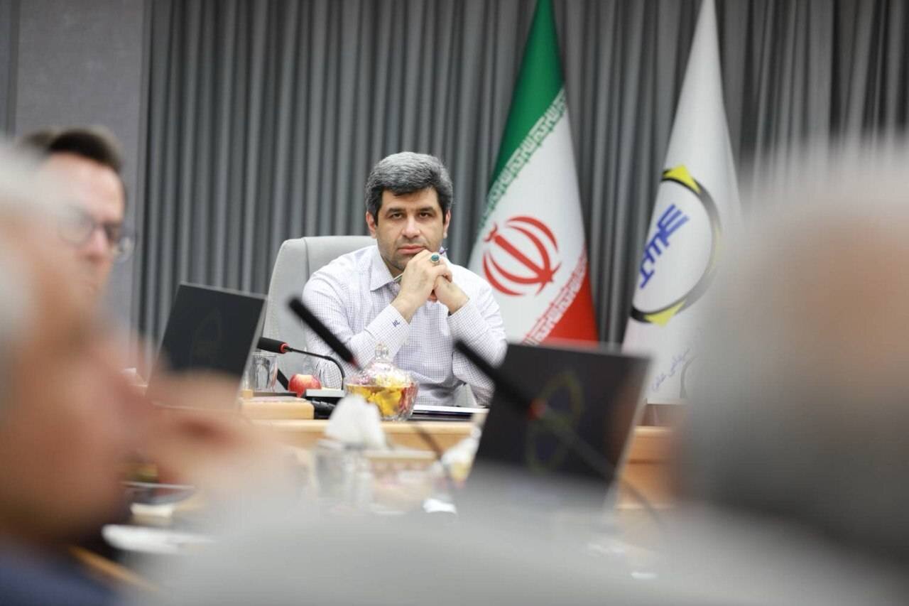 قرارداد آتی گواهی کاتد مس روی میز بورس کالای ایران