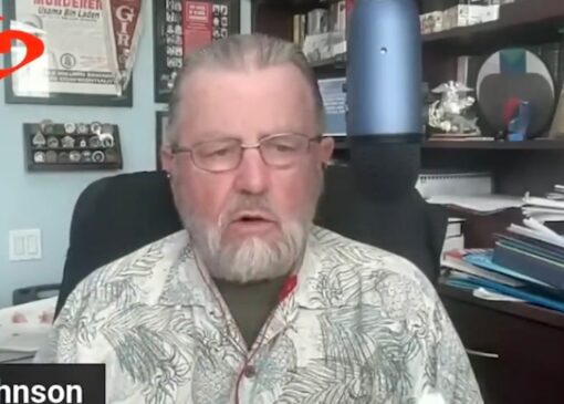 تحلیلگران آمریکایی: سیاست‌های ما رنگ خیانت دارد + فیلم