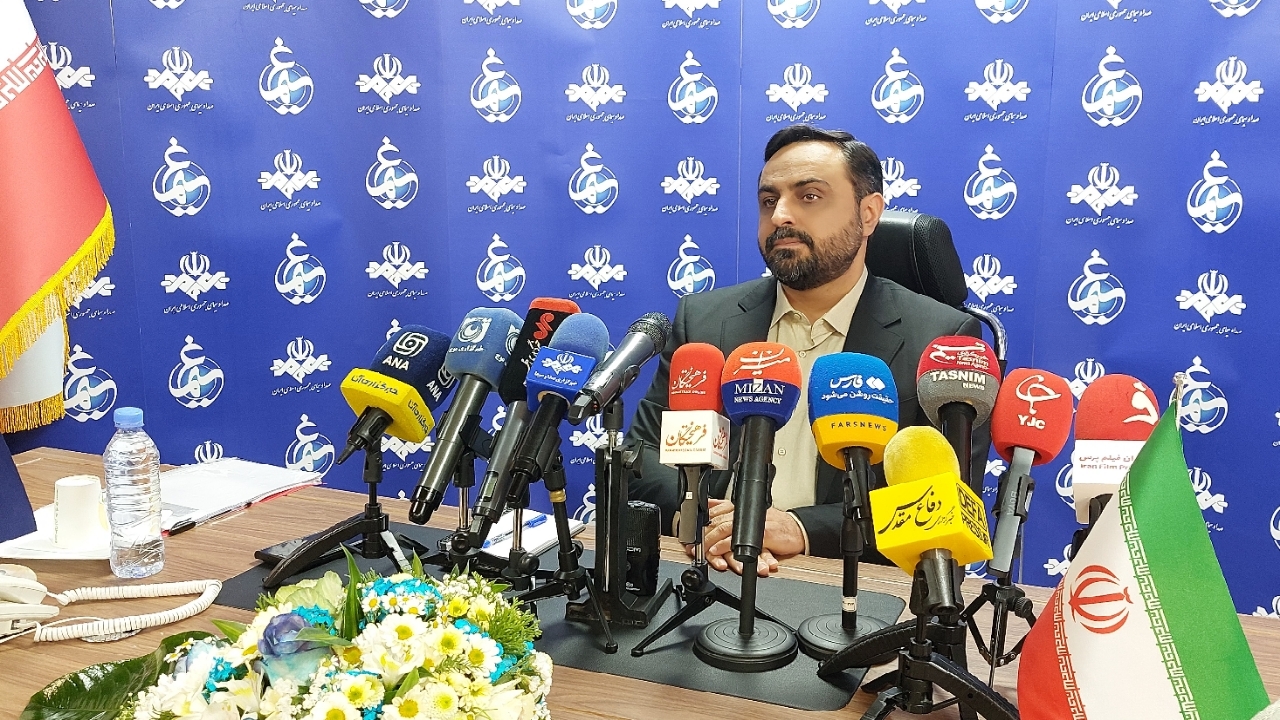 مرکز سیمرغ تولیدات شبکه‌ها را متوقف نکرده است/ هدف از تاسیس این مرکز کاهش فشار آنتن بود