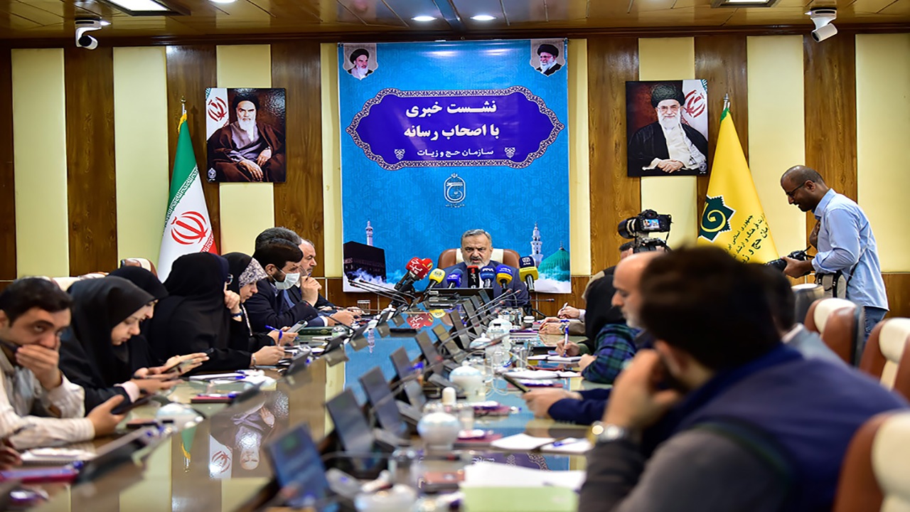 نشست خبری رئیس سازمان حج و زیارت