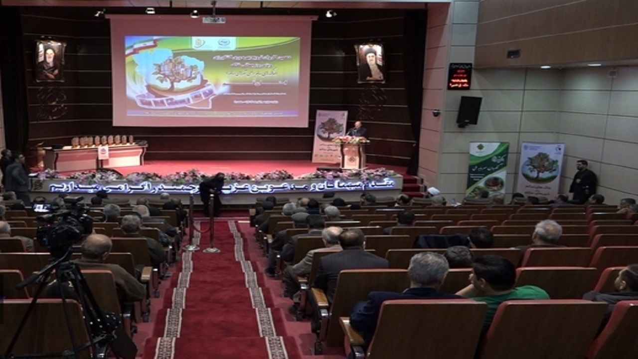 فاجعه زیست محیطی در قم؛ تنها هزار هکتار خاک حاصلخیز باقی مانده است