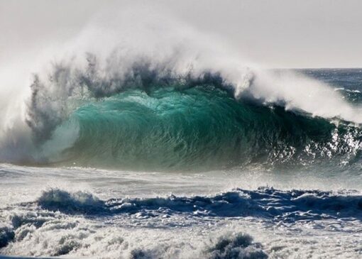 امواج خزر ارتفاع گرفتند؛ هشدار زرد دریایی صادر شد