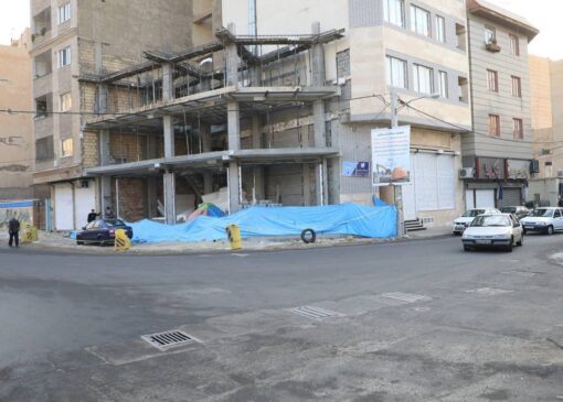 تعریض خیابان زندیه با تملک ۵۳ واحد مسکونی و تجاری