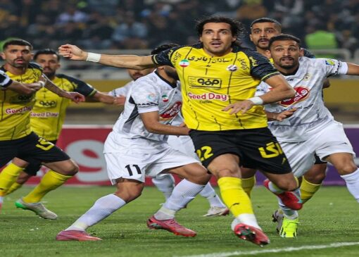 سپاهان ۲ - ۰ فجر سپاسی/ طلایی پوشان به صدر رفتند + فیلم