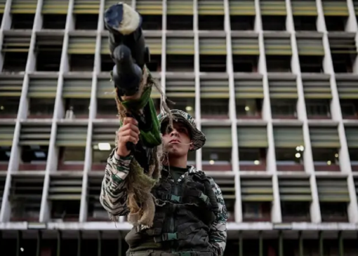 وزارت دفاع ونزوئلا: ۵۶۰۰ سرباز جدید برای خدمت به ارتش سوگند یاد کردند