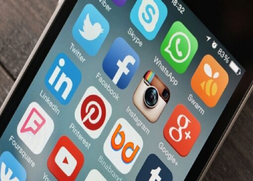 شبکه‌های اجتماعی با زندگی زنان چه می‌کنند؟