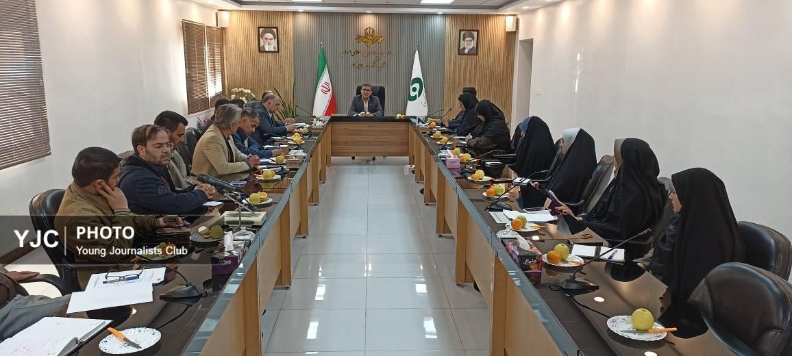 نشست هم اندیشی مسئولان تشکل‌های دانشجویی با مدیرکل شبکه دنا