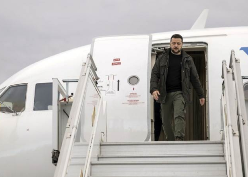 زلنسکی مدعی شد پهپادهای ناشناس در نزدیکی هواپیمای او در مسیر ایرلند مشاهده شده‌اند