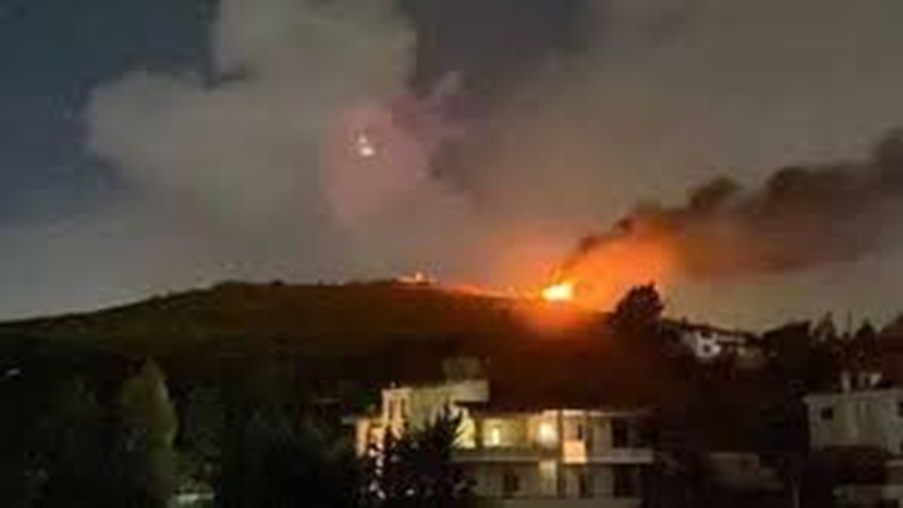 رسانه‌ها از حملات هوایی رژیم صهیونیستی به جنوب لبنان خبر می‌دهند + فیلم